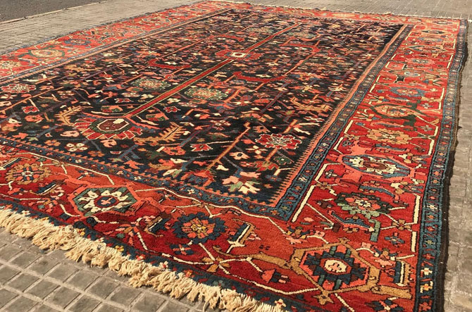 heriz persian rug provided by hadi maktabi gallery