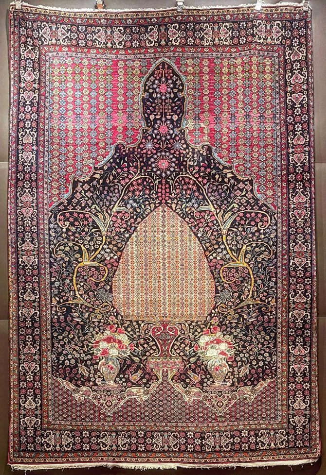 tehran persian rug provided by hadi maktabi gallery