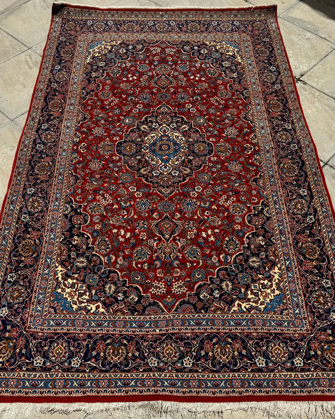 kashan persian rug provided by hadi maktabi gallery