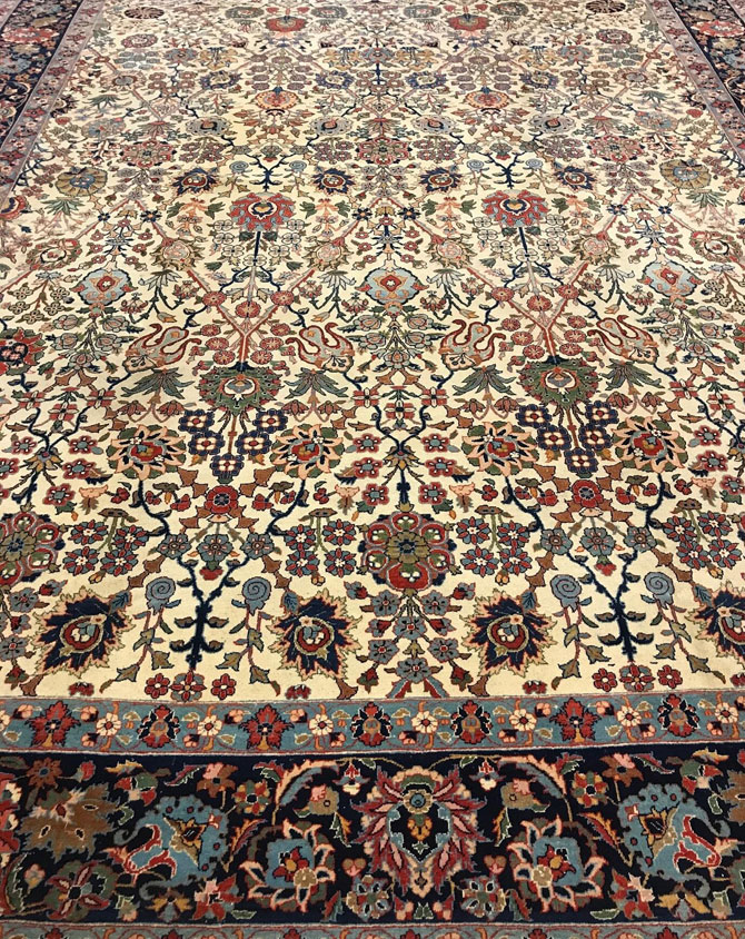 persian rug provided by hadi maktabi gallery