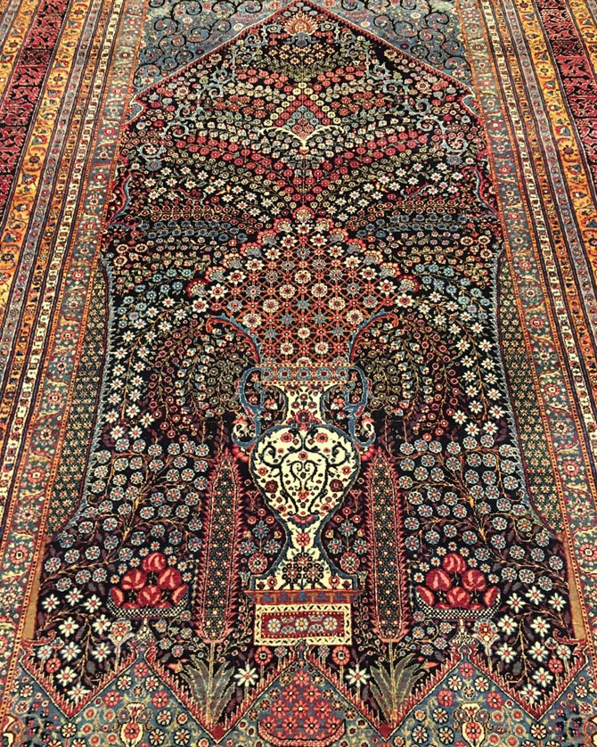 tehran persian rug provided by hadi maktabi gallery