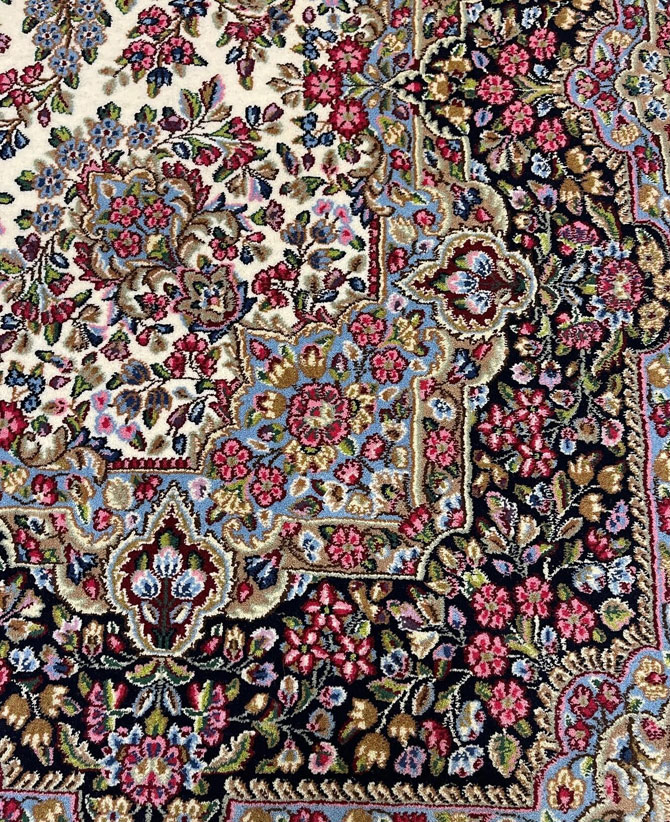 kerman persian rug provided by heravi carpet