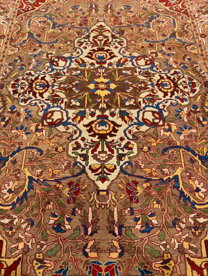 persian rug provided by hadi maktabi gallery