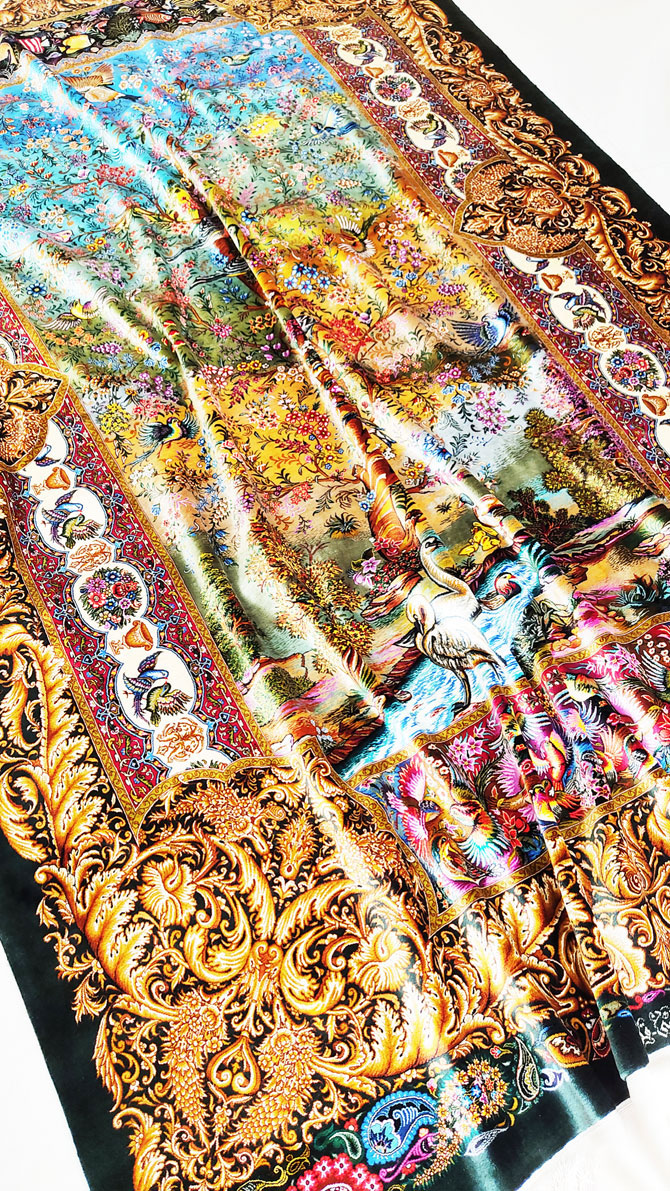 Kermanshahi Persian Silk Rug